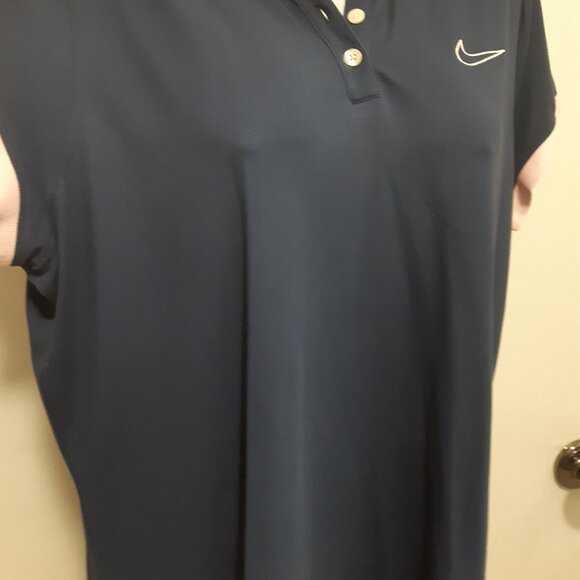 Ladies Nike Golf Shirt short sleeve Size XL - Picture 4 of 7